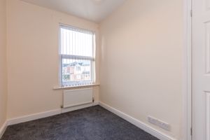 Bedroom- click for photo gallery